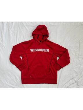 Nike therma-fit youth size large red WISCONSIN pullover hoodie